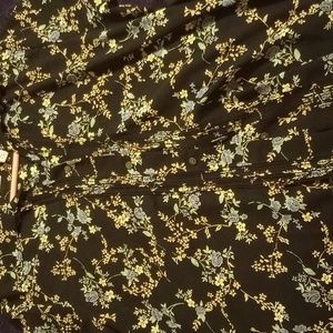 Covington floral blouse Large